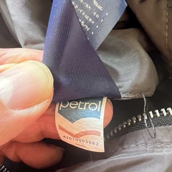 New 1 of 1 Vintage 1970 Petrol Premium Utilitarian Gas Station Light Jacket - Picture 9 of 9